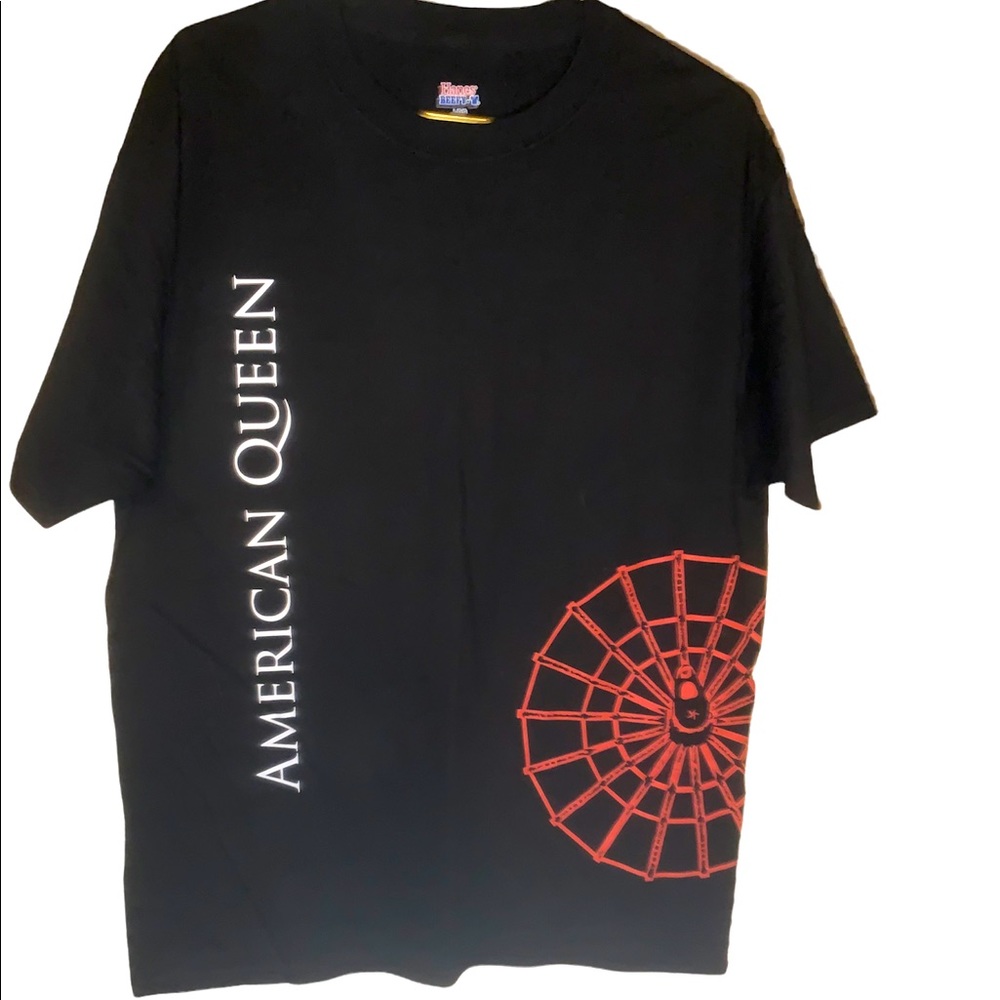 American Queen Spider Spiderweb graphic T-shirt
